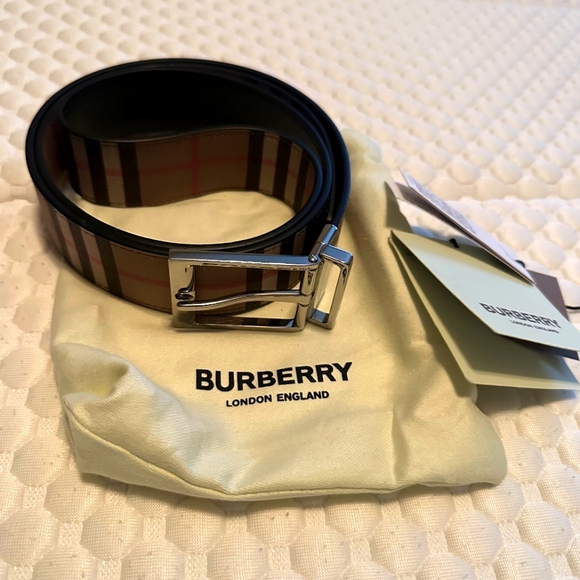 Burberry Men's Archive Beige Reversible Belt - Picture 1 of 6